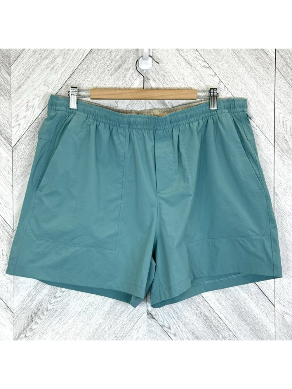 Lululemon Bowline Shorts Men Size XXL  Ripstop Performance Tidewater Teal 5"